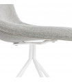 Chaise design gris clair en tissu et métal Dara