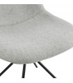 Chaise design gris clair en tissu et métal Dara