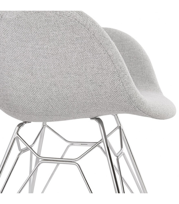Fauteuil design gris clair en tissu Agassi