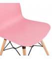 Chaise design rose en plastique et bois Delphine