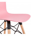 Chaise design rose en plastique et bois Delphine