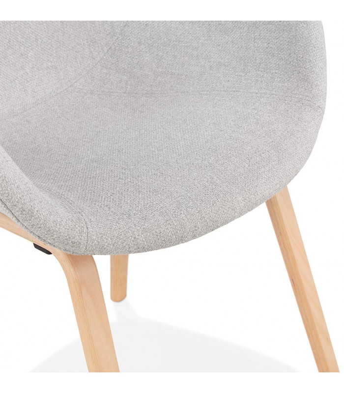 Fauteuil design gris clair en tissu et bois Claudia