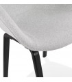 Fauteuil design gris clair en tissu et bois Claudia